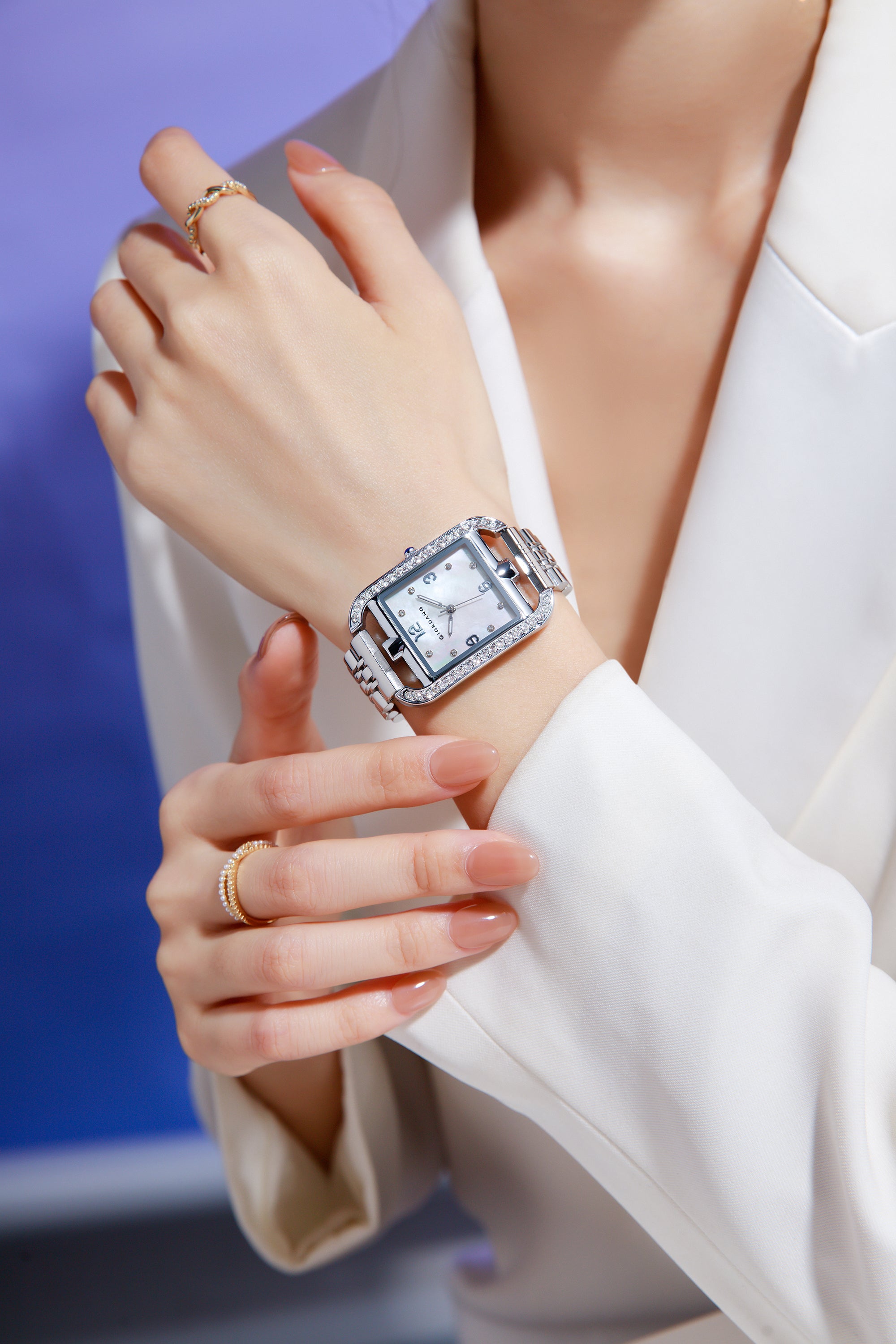 Giordano Analog Watch for Women– Stylish Dial with Crystal Accents, Metal Strap, Quartz Movement – Elegant Accessory for Special Occasions | GZ-60108-11